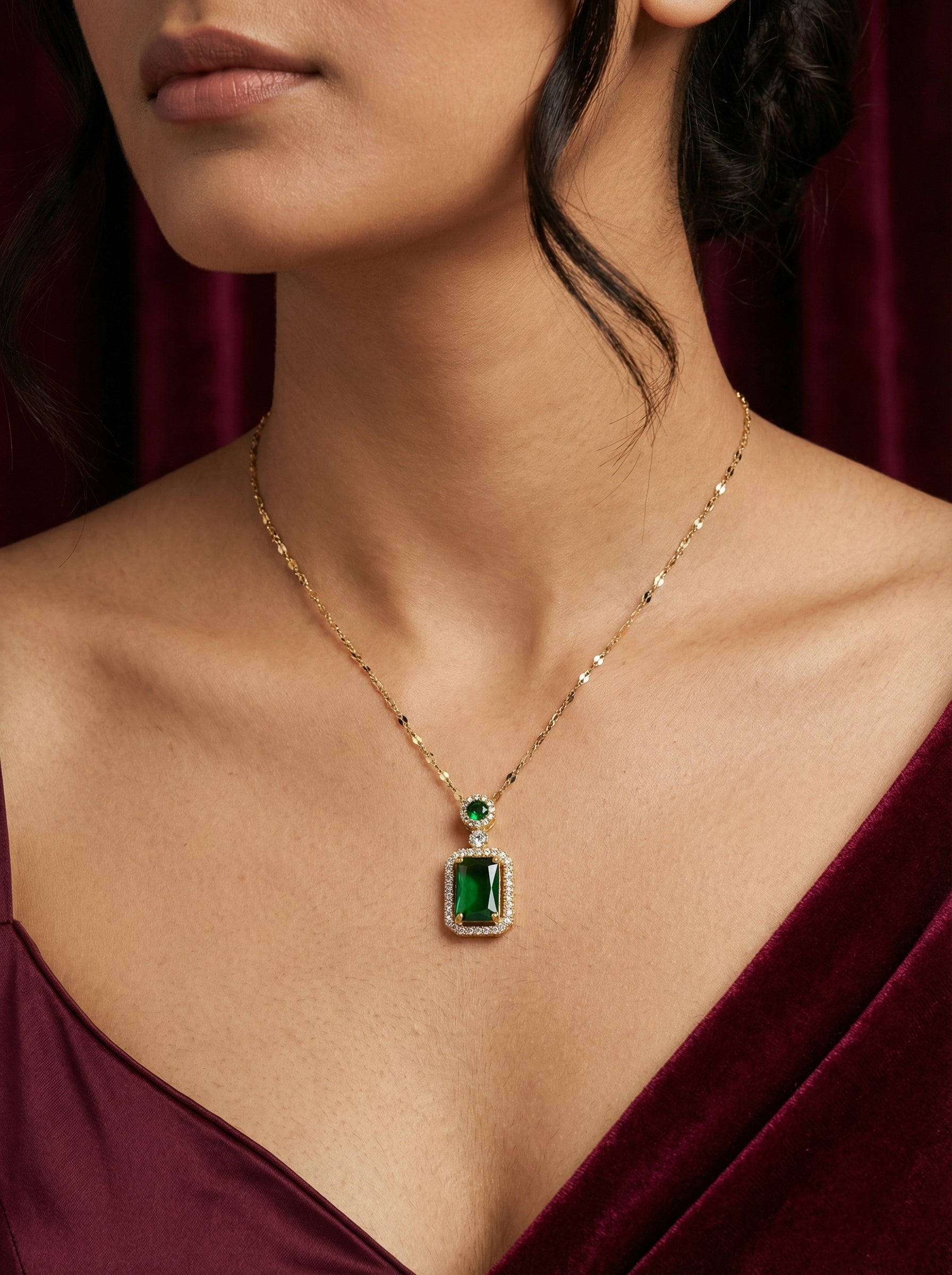 Emerald Elegance Pendant