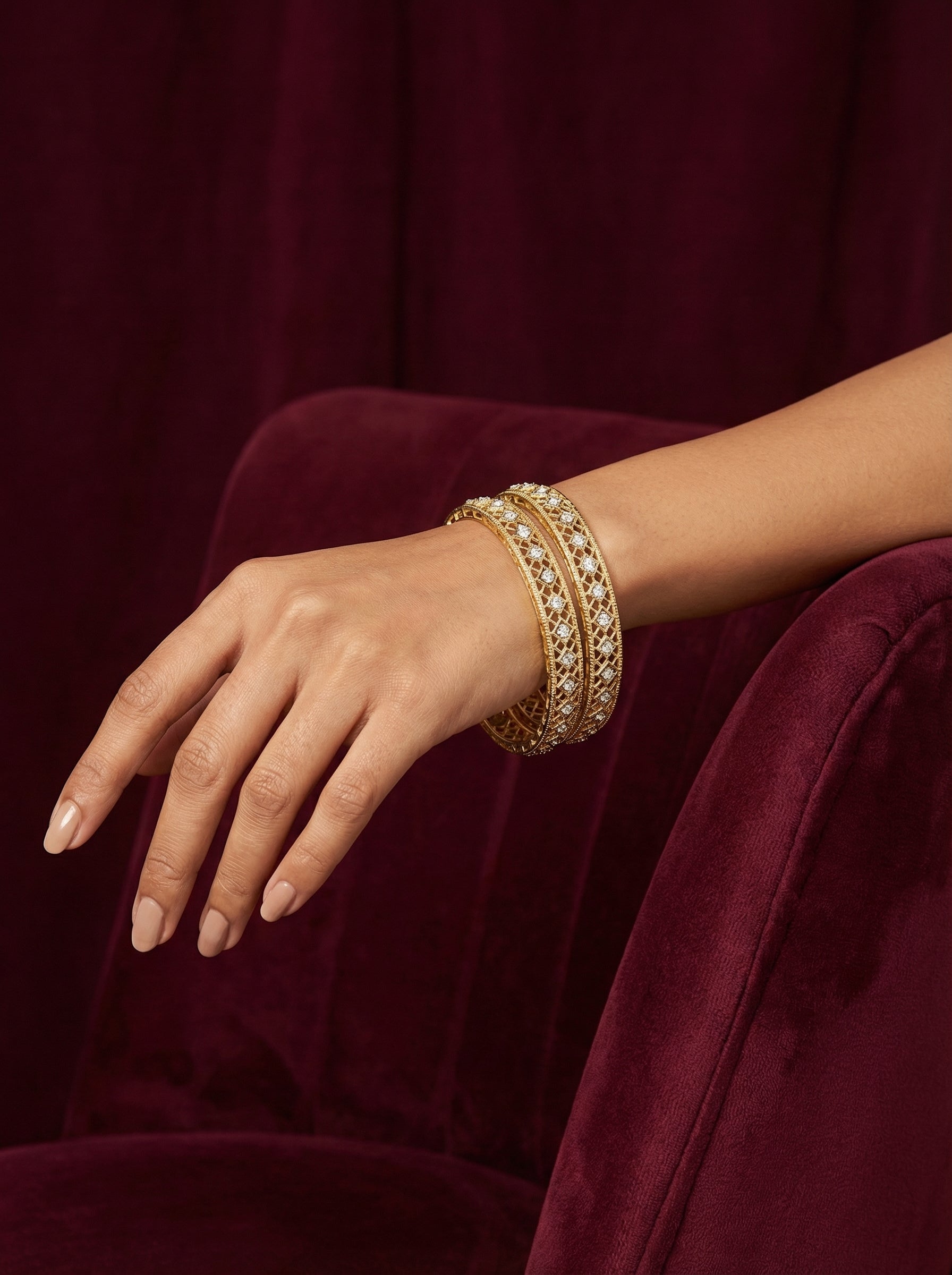 Gold Diamond Cut Bangle Set