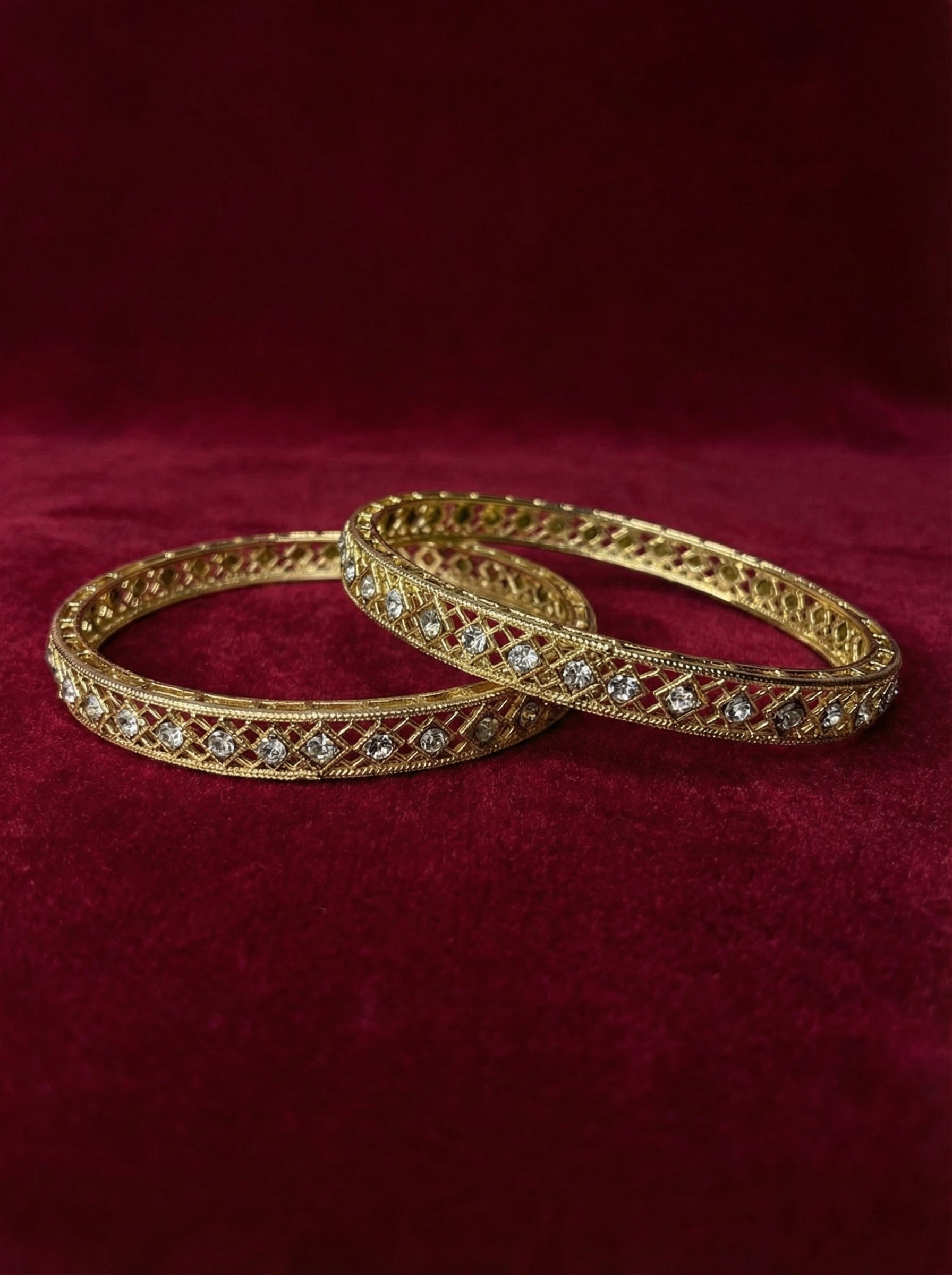 Gold Diamond Cut Bangle Set