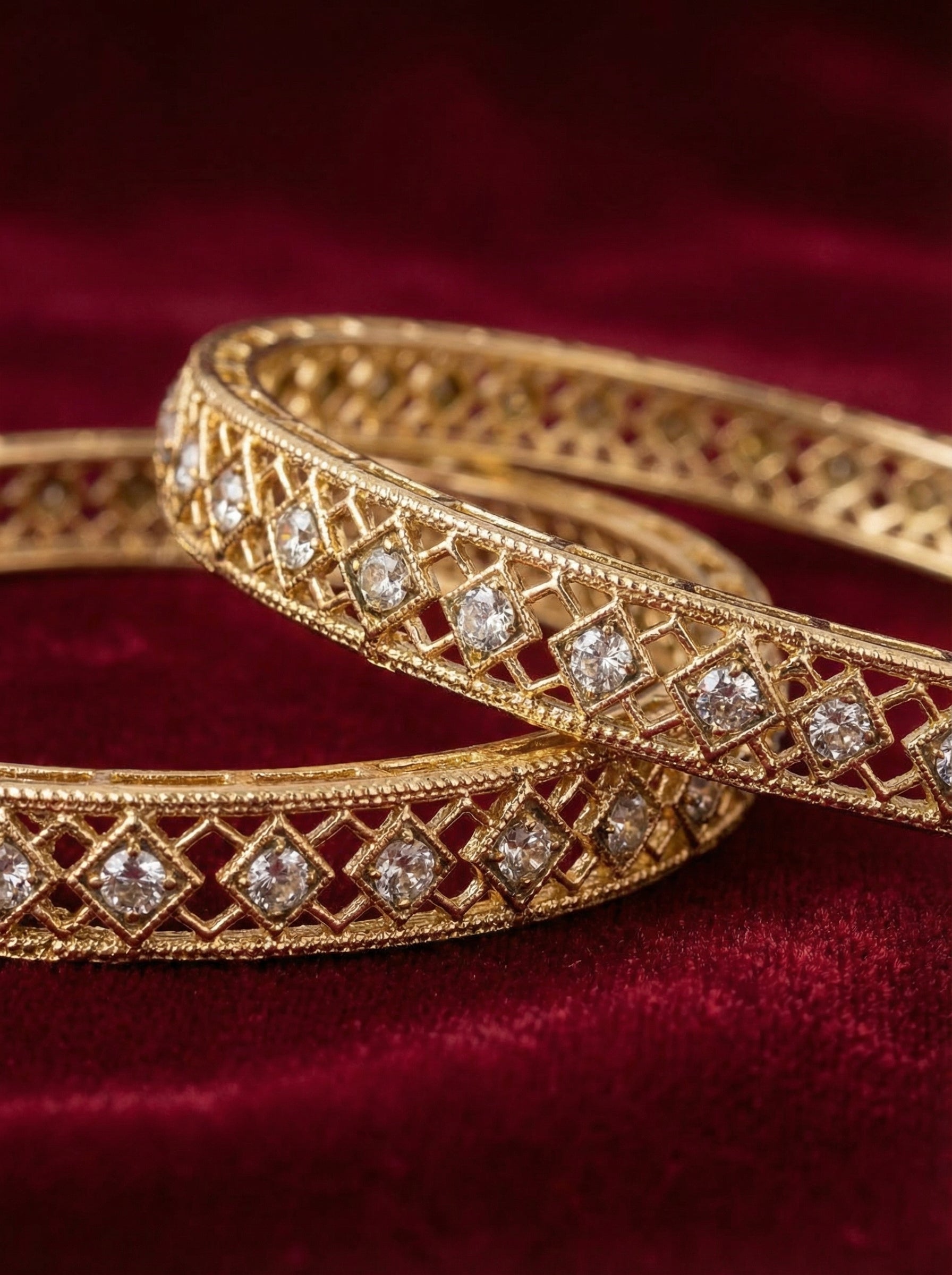Gold Diamond Cut Bangle Set