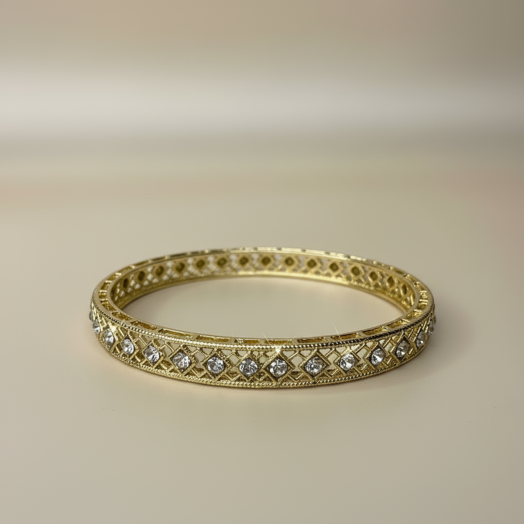 Elegant Gold-Plated Diamond Cut Bangle Set – Luxury Women's Jewelry Bracelets